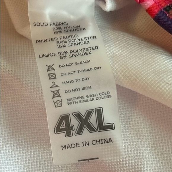 Plus-size Halter One Piece Swimsuit Dress Vibrant Red Floral Pattern Sz 4X = 20W - Picture 6 of 12